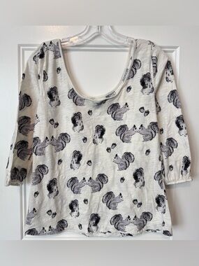 9-H15 STCL Anthropologie Woodland
Animal Print Top MediumSquirrel Boho